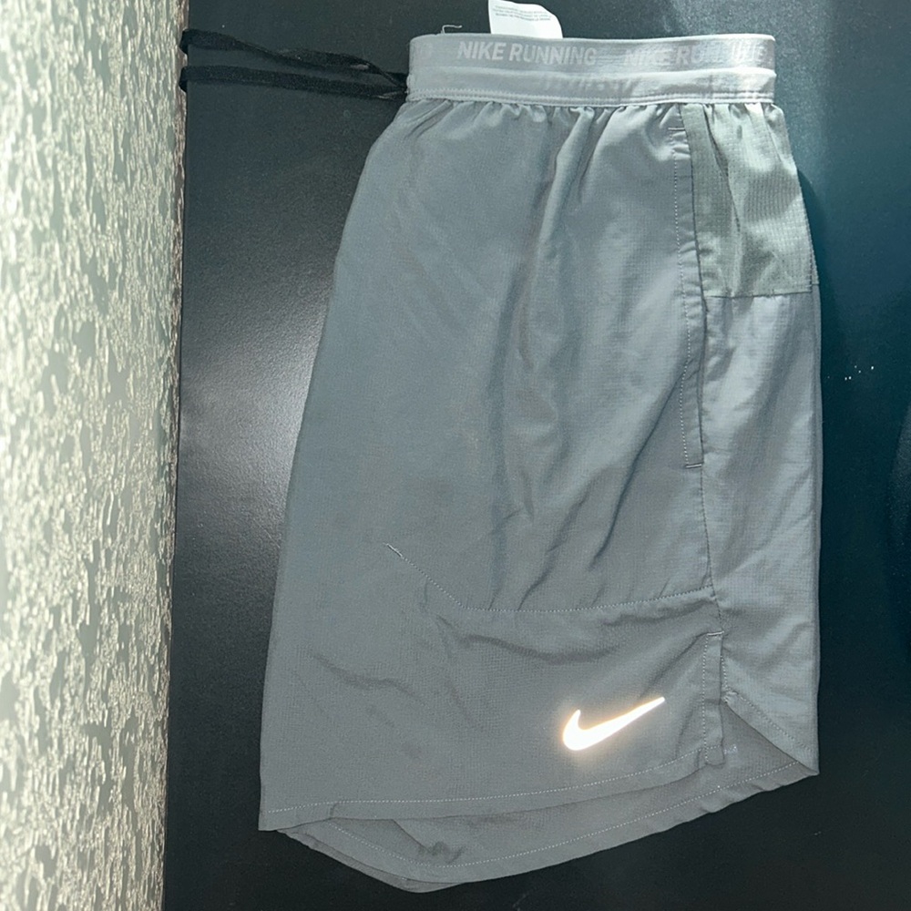 Nike 7in Running Shorts